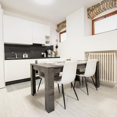 C-Apartment Lake Garda Salò Dış mekan fotoğraf