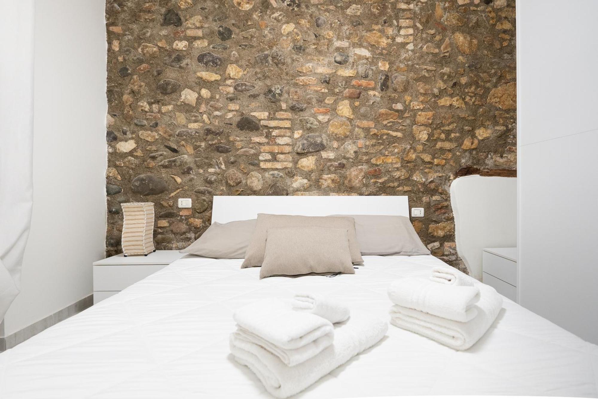 C-Apartment Lake Garda Salò Dış mekan fotoğraf